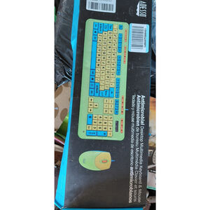 NIB Adesso Antimicrobial Desktop Keyboard & Mouse Set Kids Wired Green NEW